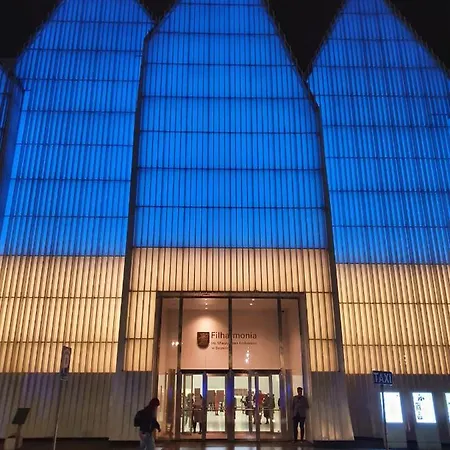 Pomaranczowa Lejlighed *