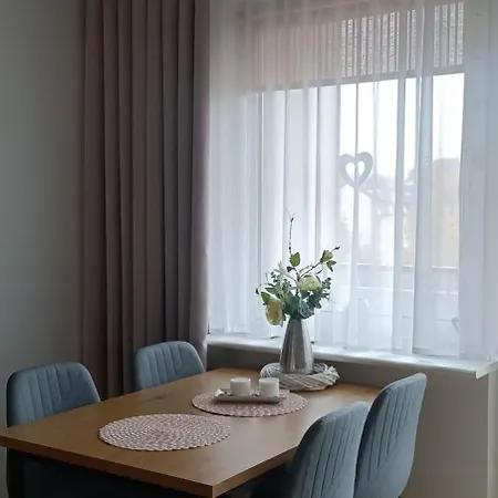 Pomaranczowa Apartmán