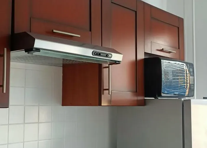 Pomaranczowa * Στσέτσιν